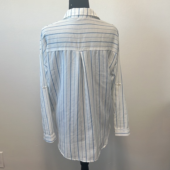 Button up dress Shirt - Picture 3 of 5